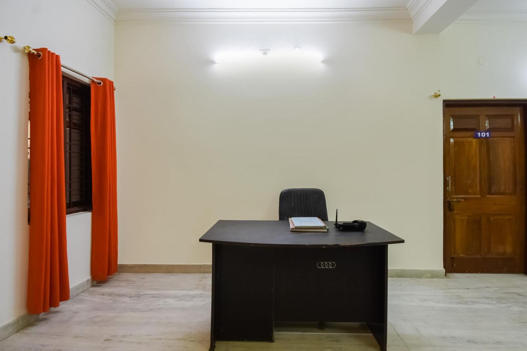 Hotel O Mks Inn 부바네스 외부 사진